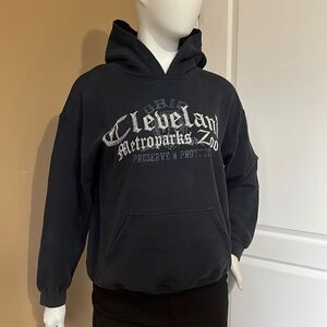 Cleveland metro parks Women hoodies /Size M
